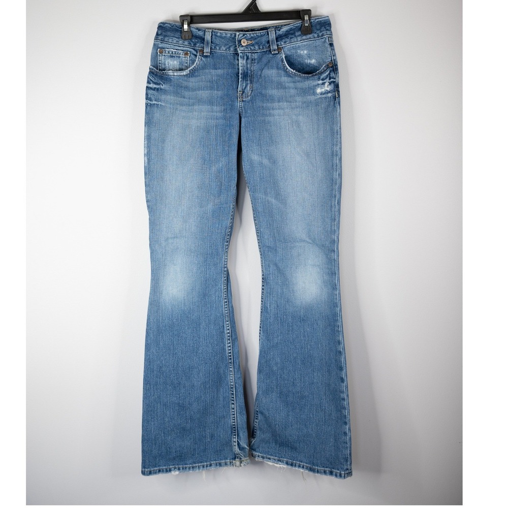 BKE Culture Jeans Women 31x33.5 Blue Distressed Flare Denim Y2K Low Rise